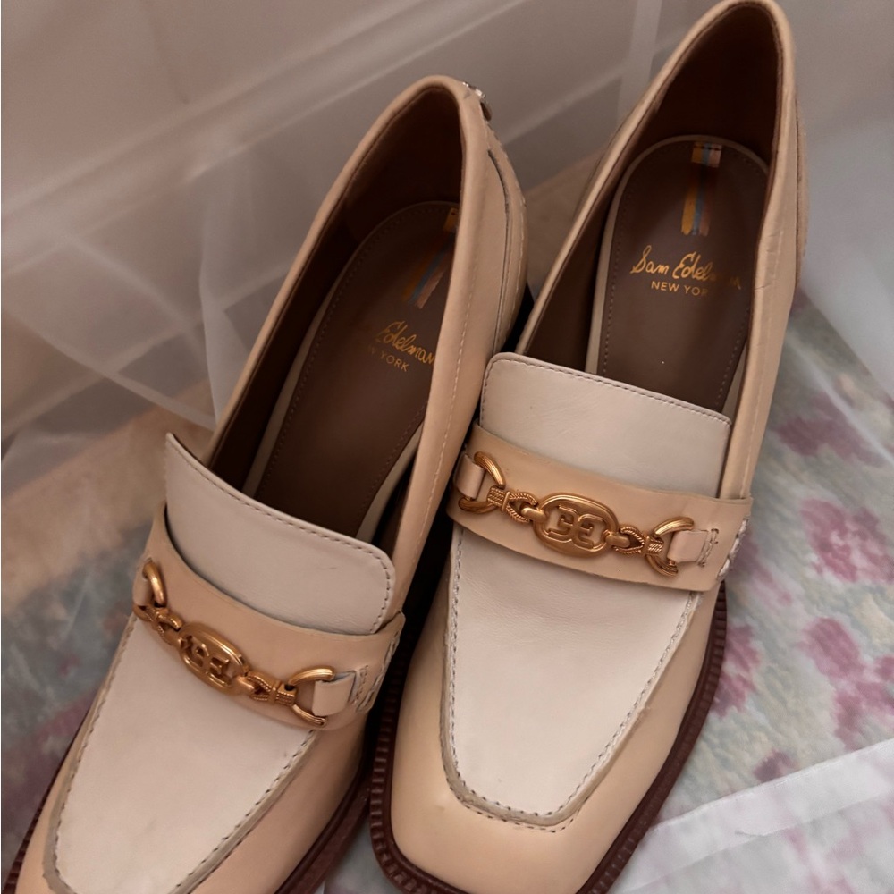 Cream Block-Heel Loafer with Gold Chain Accent - Picture 6 of 9